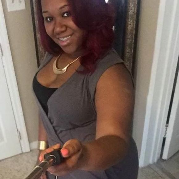 Meet your Posher, Amber - Picture 1 of 1